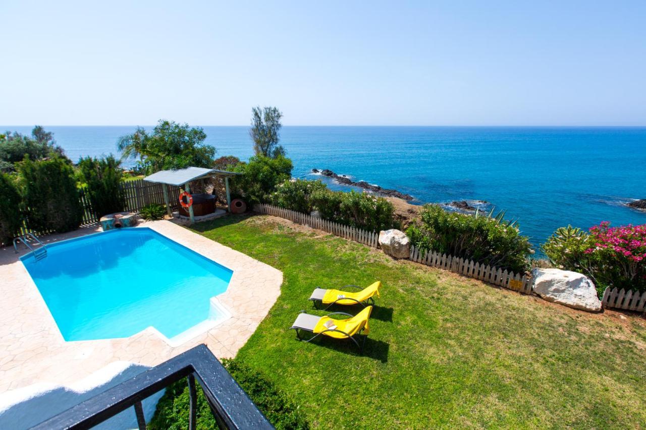 Villa Clarissa & Carmel View Paphos Luaran gambar